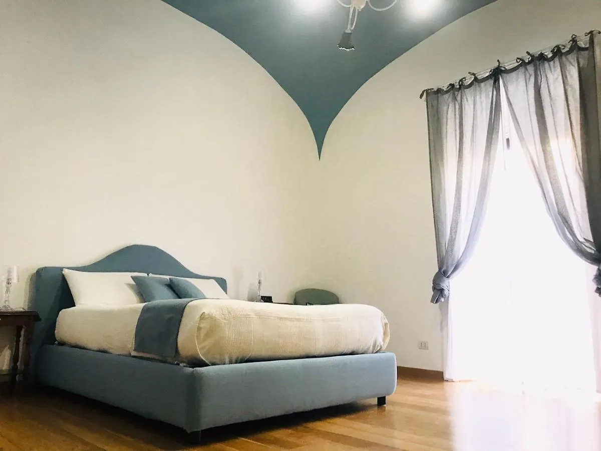 Suite Mari location